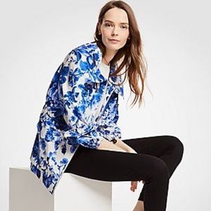 Ann Taylor NWOT floral Windbreaker Sz M